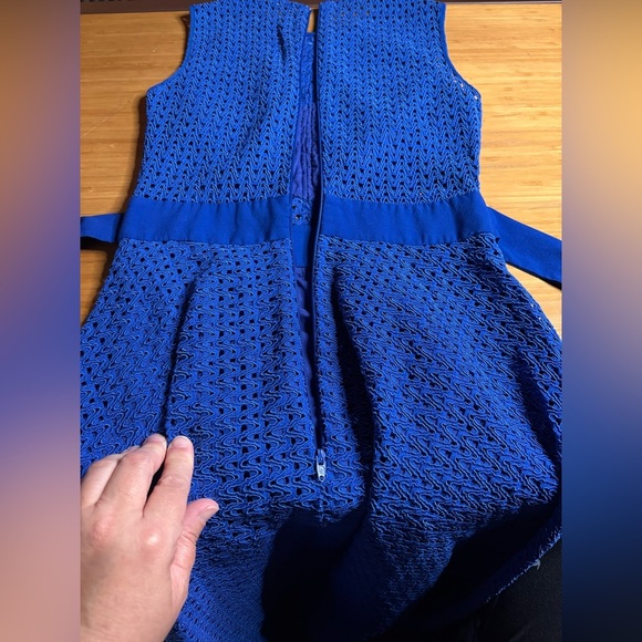 EUC Pinko- Laser Cut Midi Dress. Size US 0 - Picture 14 of 16